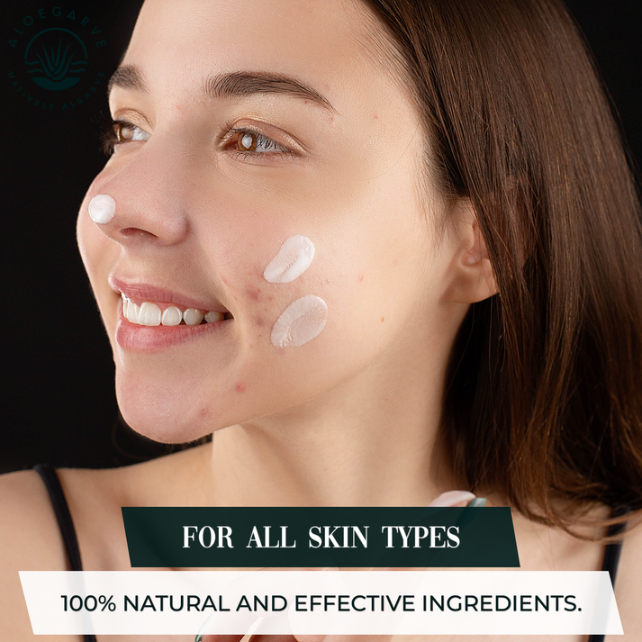 Alt-Text für das Blog-Bild: Organisches Aloe Vera Gel für tägliche Hautpflege - Natürliche Feuchtigkeitspflege für strahlende Haut
